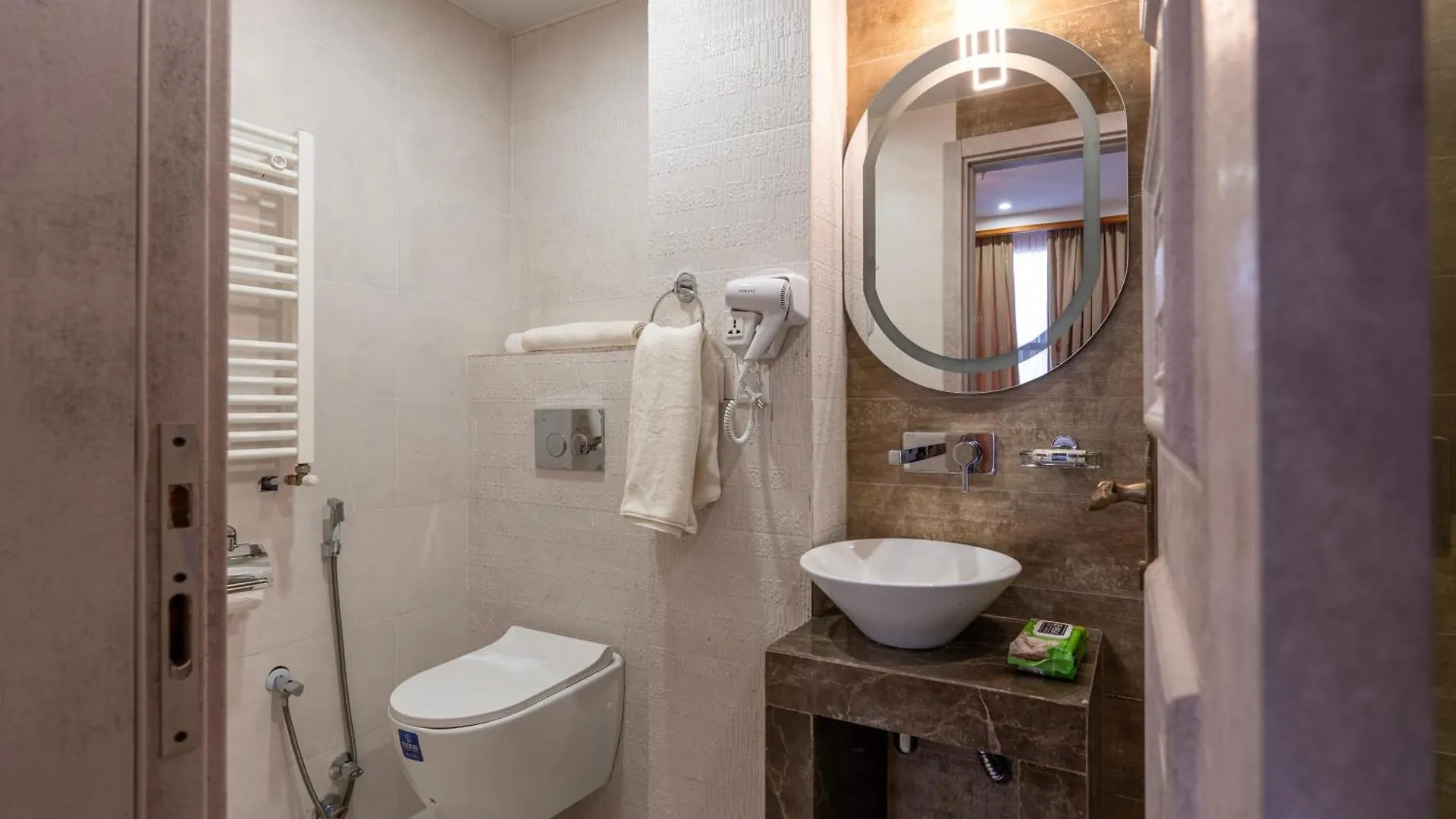 Palm Tbilisi Boutique Hotel