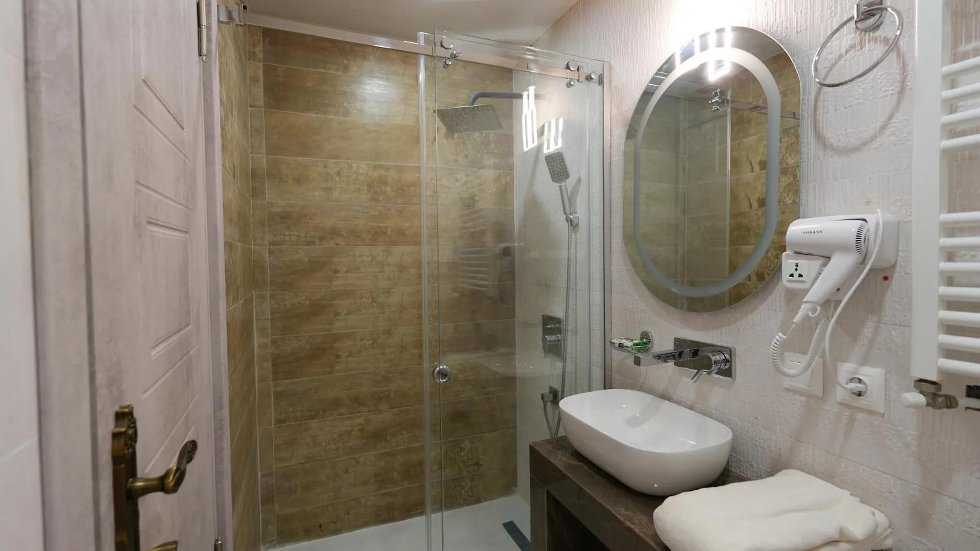 Palm Tbilisi Boutique Hotel